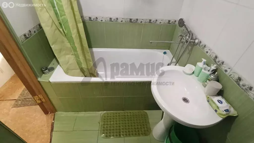2-комнатная квартира: Владикавказ, улица Цоколаева, 18 (51 м) - Фото 1