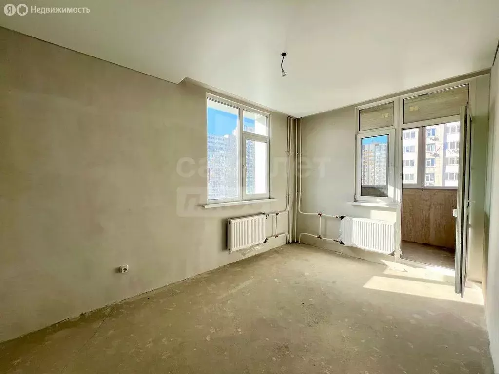 3-комнатная квартира: Оренбург, Уральская улица, 2/20 (91.6 м) - Фото 0