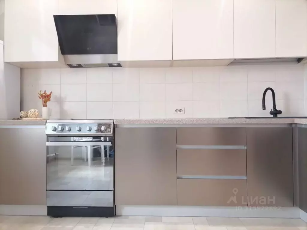 3-к кв. Кировская область, Киров с. Талица, ул. Талица, 30 (85.9 м) - Фото 1