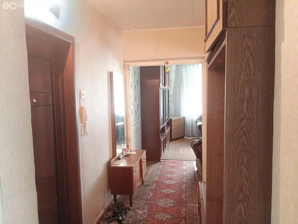 2-комнатная квартира: Саяногорск, микрорайон Ленинградский, 4 (50 м) - Фото 0