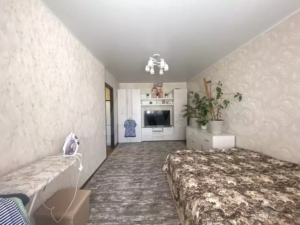 2-к. квартира, 40м, 5/5эт. - Фото 1