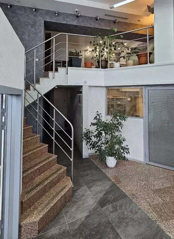 Офис в Татарстан, Казань ул. Габдуллы Кариева, 3 (402 м) - Фото 2