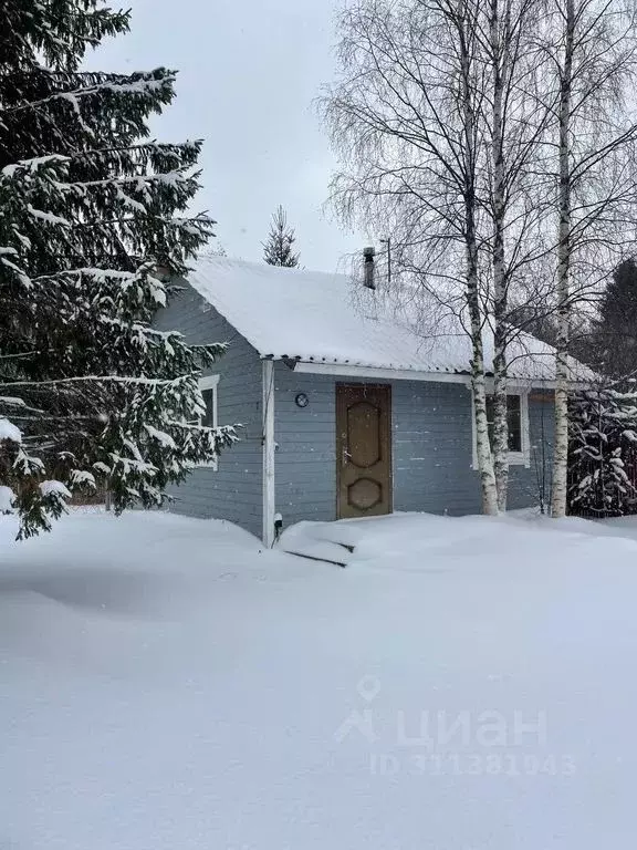 Дом в Карелия, Прионежский район, Рыборецкое с/пос, с. Рыбрека ул. ... - Фото 0