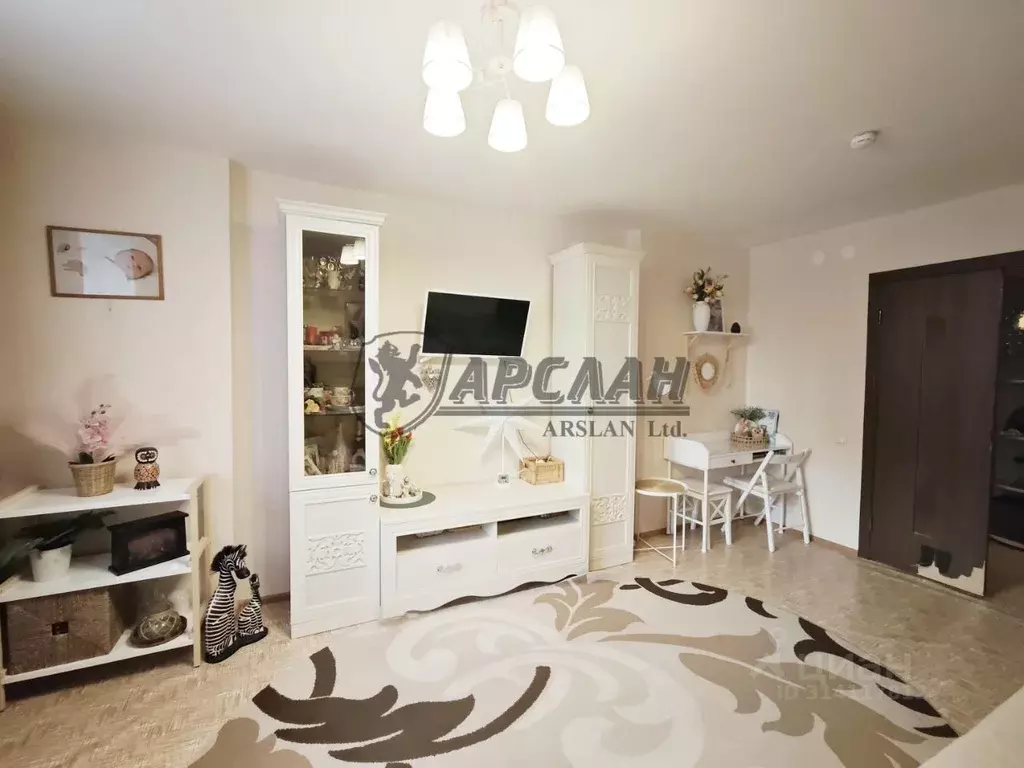 2-к кв. Татарстан, Казань ул. Виктора Сажинова, 7/11 (63.7 м) - Фото 1