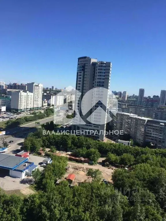 3-к кв. Новосибирская область, Новосибирск Танковая ул., 36 (68.0 м) - Фото 0