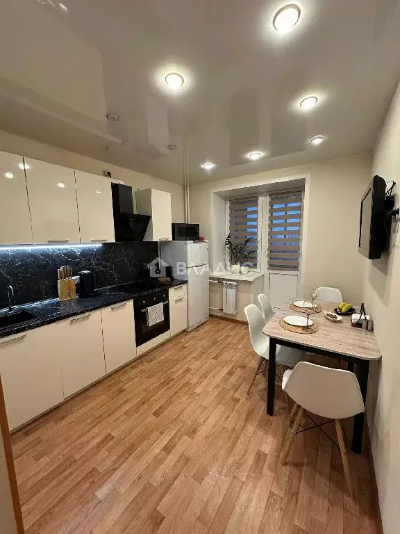 Продается 1-комнатная квартира - Фото 1