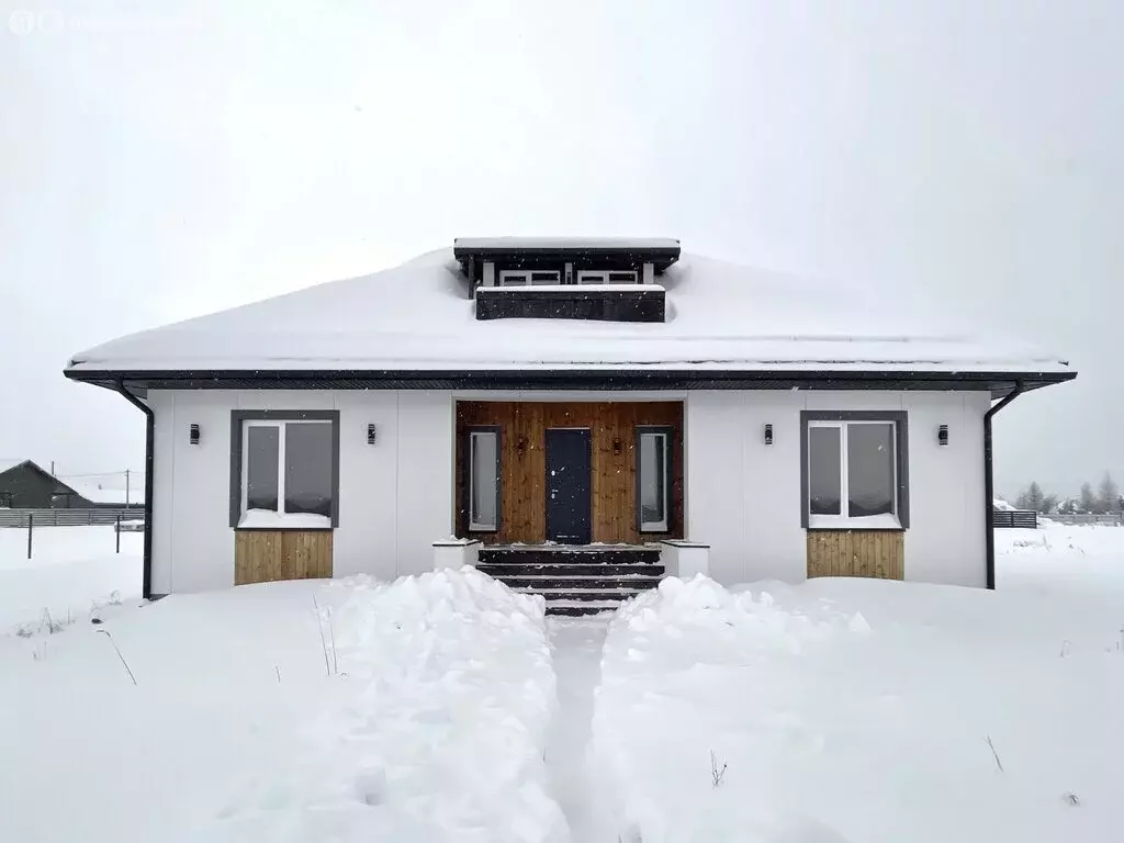 Дом в Архангельская область, Приморский муниципальный округ, деревня ... - Фото 1