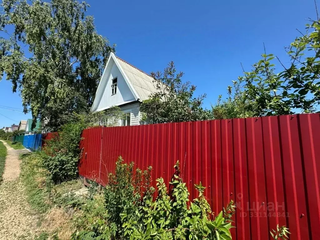 Дом в Саратовская область, Энгельсский район, Красноярское ... - Фото 2