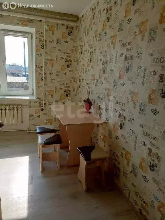 3-комнатная квартира: Оловянная, улица Гагарина, 25 (60.3 м) - Фото 1
