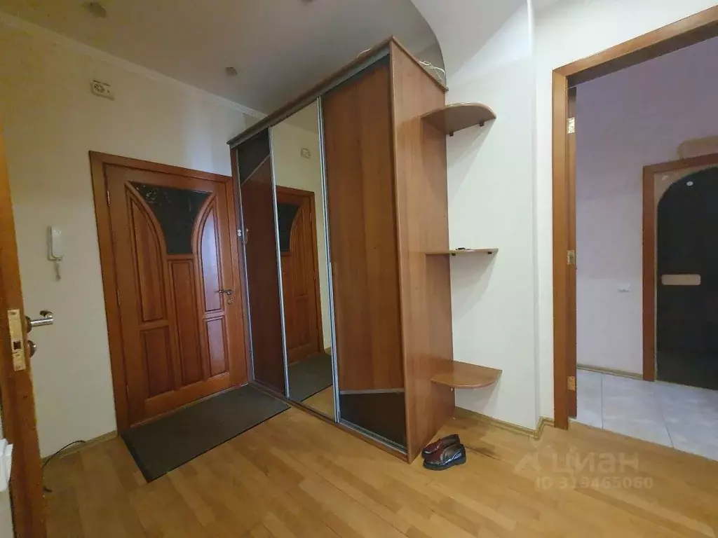 2-к кв. Тюменская область, Тюмень Минская ул., 65к2 (98.0 м) - Фото 0