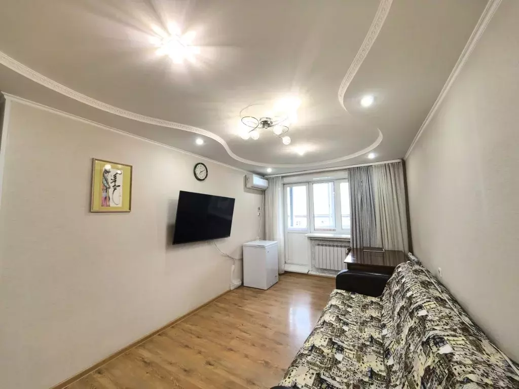 3-к кв. Бурятия, Улан-Удэ ул. Пушкина, 4 (56.6 м) - Фото 1