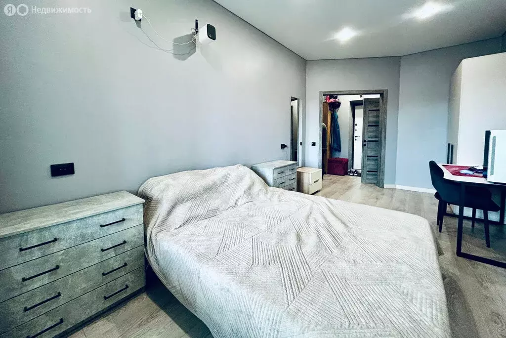 1-комнатная квартира: Абакан, улица Генерала Тихонова, 6 (42 м) - Фото 1