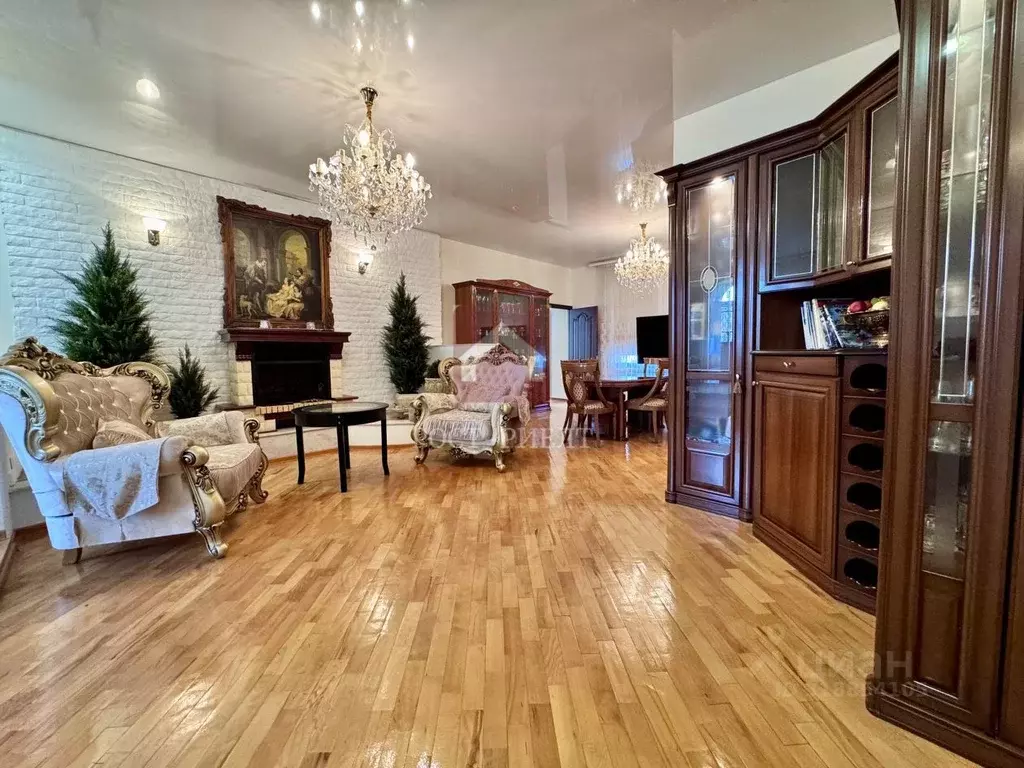 Дом в Саратовская область, Саратов Городская ул., 68 (450 м) - Фото 0
