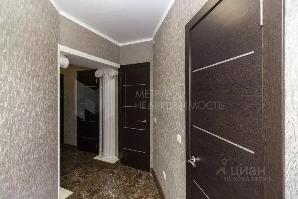 3-к кв. Тюменская область, Тюмень ул. Стартовая, 5а (108.0 м) - Фото 1