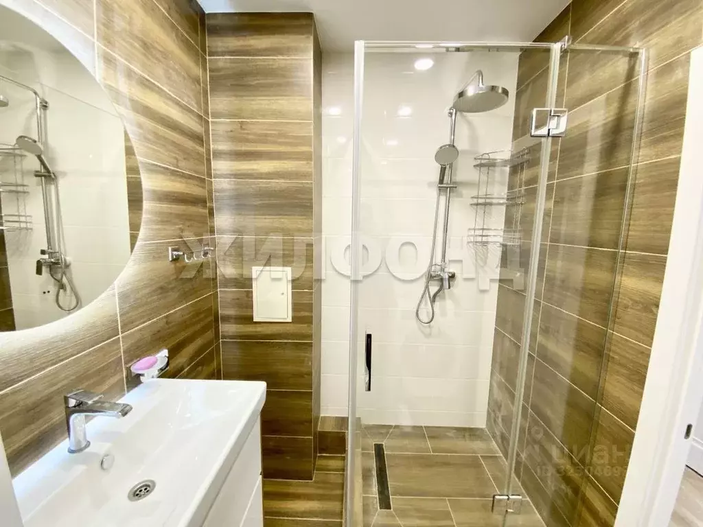 3-к кв. Новосибирская область, Новосибирск ул. Ясный Берег, 33 (60.0 ... - Фото 2