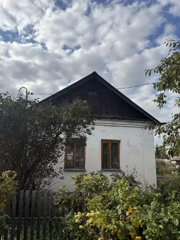 Дом в Кемеровская область, Кемерово Артиллерийская ул. (46 м) - Фото 1