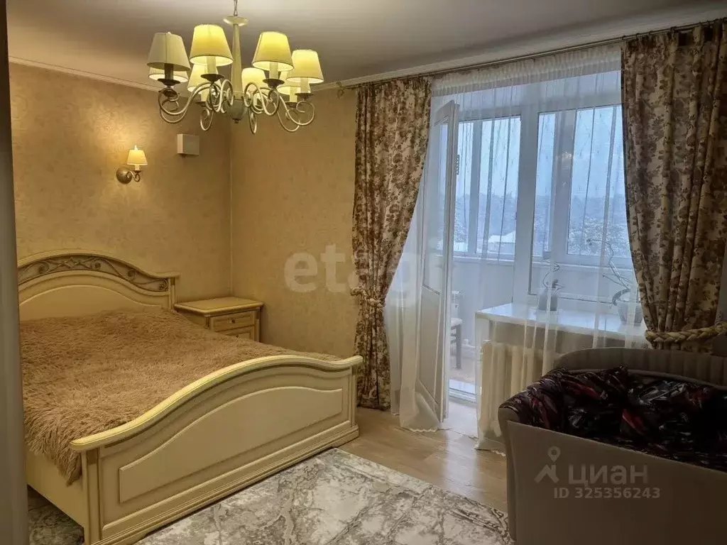 3-к кв. Алтайский край, Барнаул Краевая ул., 259 (84.0 м) - Фото 0