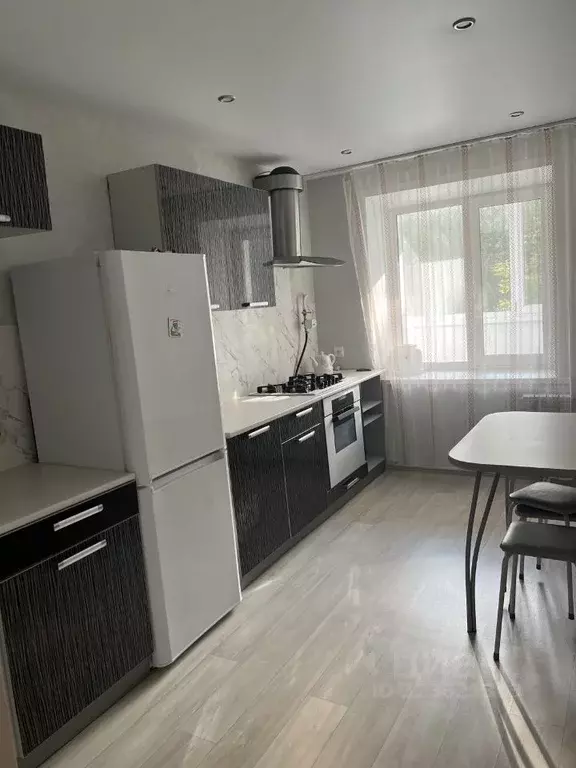 1-к кв. Курганская область, Курган Центральный жилрайон, ул. 1 Мая, ... - Фото 1