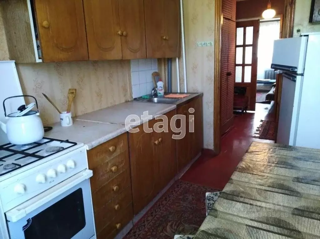 3-к кв. Владимирская область, Ковров ул. Островского, 77 (56.0 м) - Фото 1