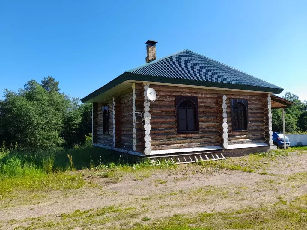 Дом в Новгородская область, Валдайский район, Яжелбицкое с/пос, д. ... - Фото 2