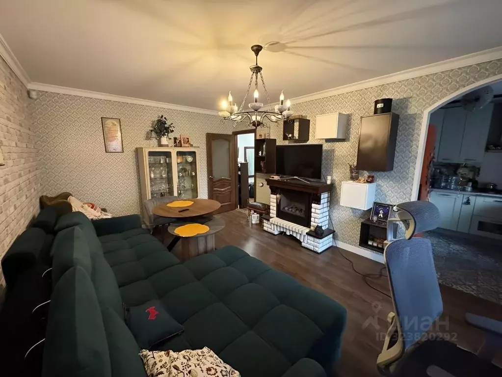 2-к кв. Крым, Симферополь ул. Георгия Морозова, 14 (65.0 м) - Фото 2