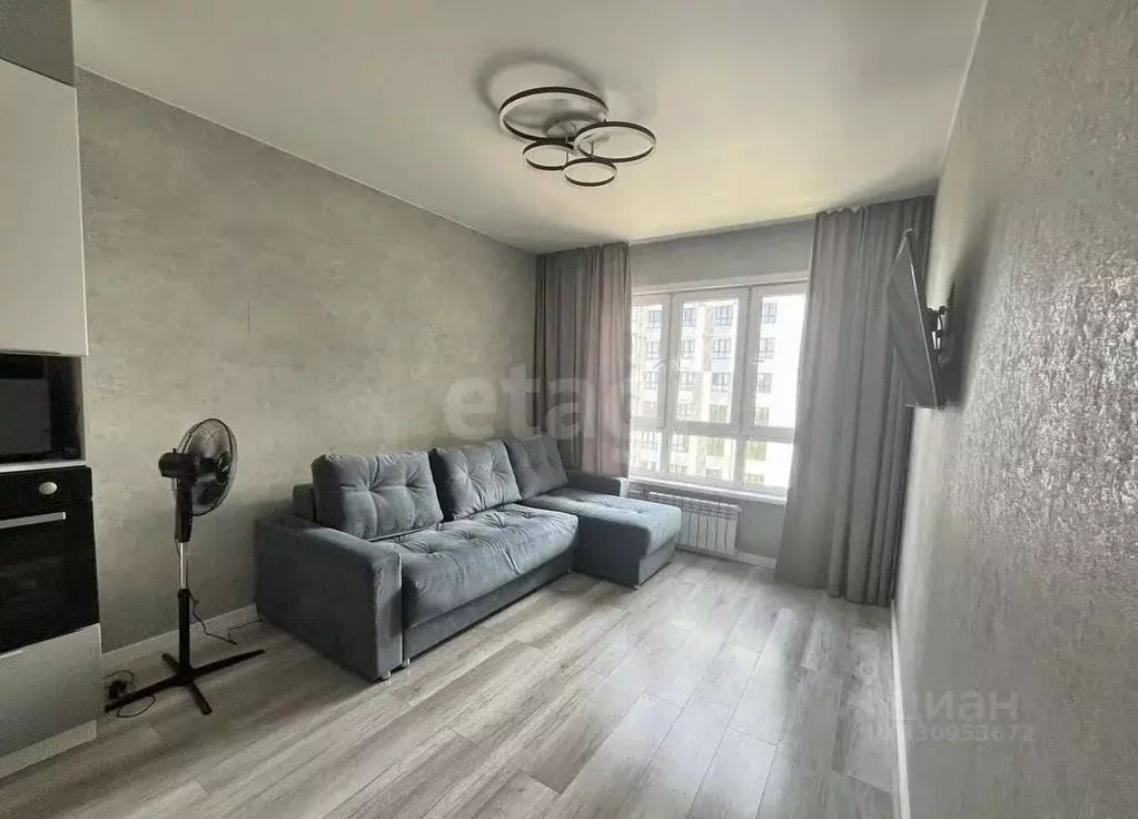 2-к кв. Кемеровская область, Кемерово бул. Строителей, 60к3 (37.5 м) - Фото 2