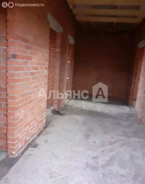 Дом в Усть-Лабинск, улица имени Алексея Бабенко (80 м) - Фото 2