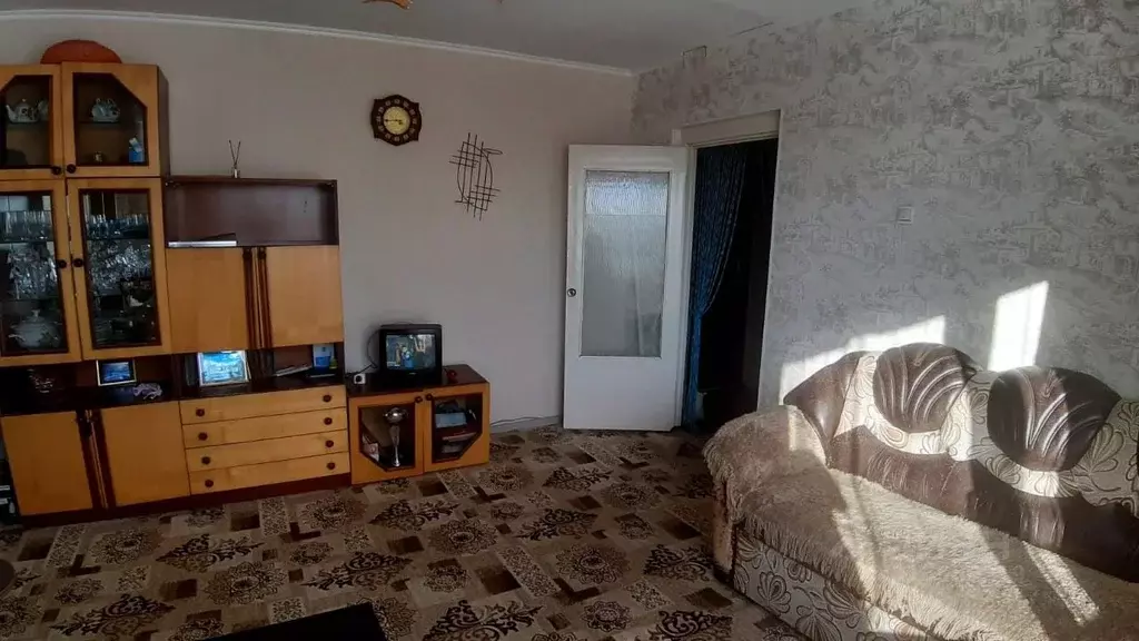 2-к кв. Кемеровская область, Киселевск Весенняя ул., 11 (52.0 м) - Фото 0