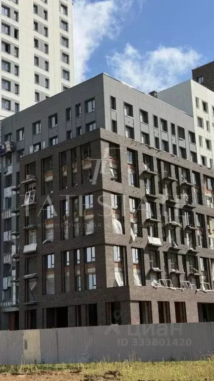 Помещение свободного назначения в Татарстан, Казань ул. Братьев ... - Фото 1