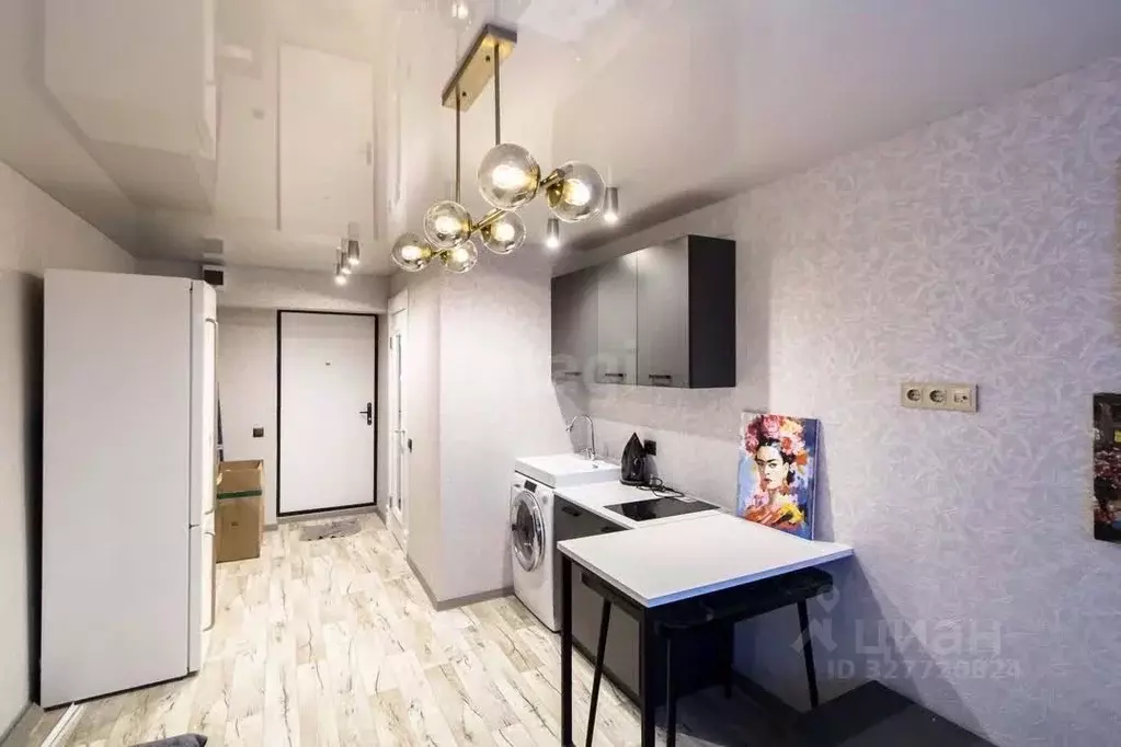 Студия Тюменская область, Тюмень ул. Республики, 167а (17.7 м) - Фото 1