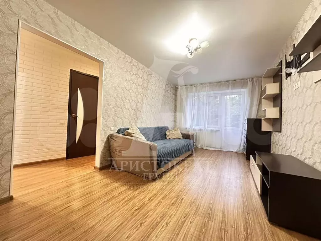 3-к. квартира, 60 м, 4/5 эт. - Фото 0