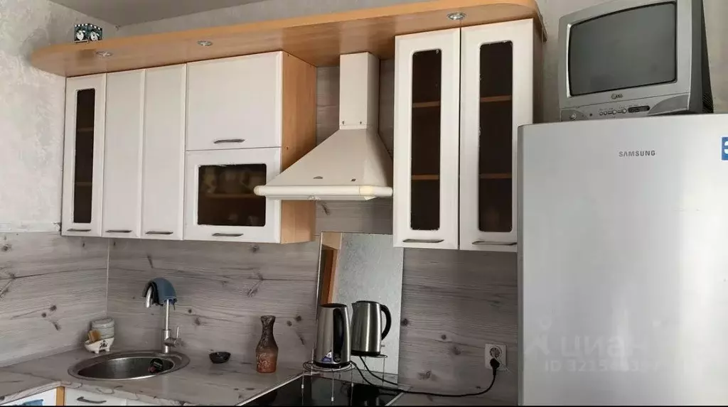 1-к кв. Челябинская область, Челябинск ул. Островского, 60 (32.3 м) - Фото 1