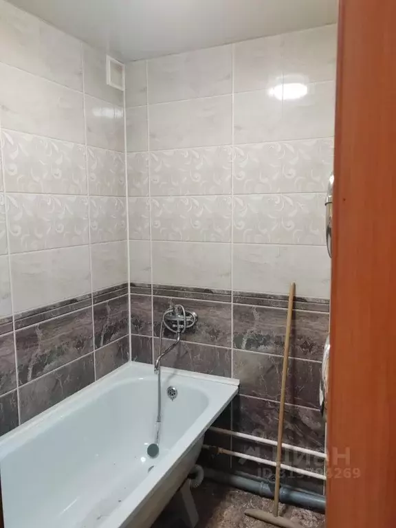 2-к кв. Хакасия, Черногорск ул. Калинина, 7 (43.4 м) - Фото 1