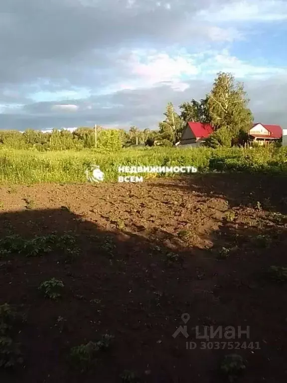 Дом в Челябинская область, Чебаркульский район, Шахматовское с/пос, д. ... - Фото 1