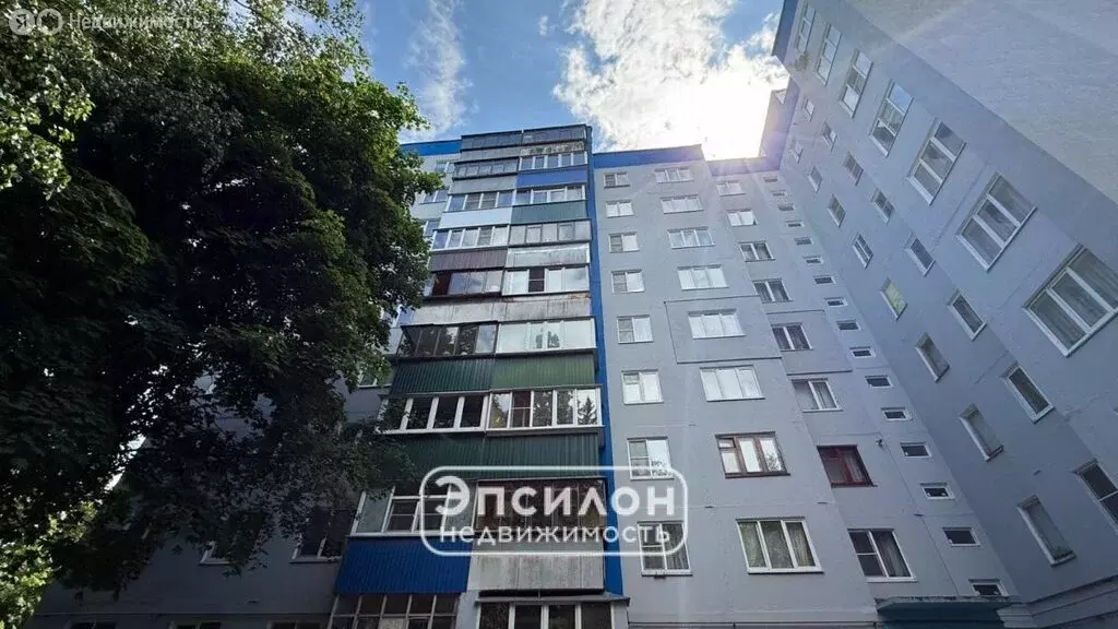 3-комнатная квартира: Курск, улица 50 лет Октября, 110 (60 м) - Фото 0