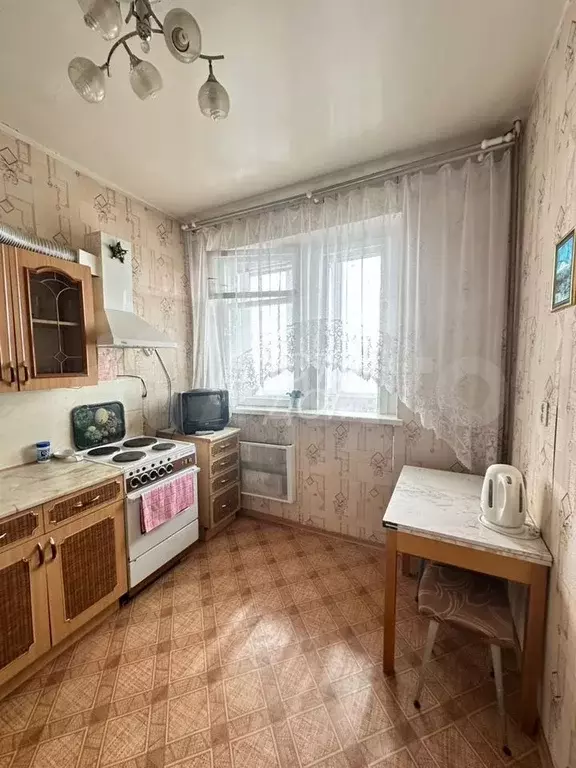 2-к. квартира, 46 м, 8/9 эт. - Фото 0