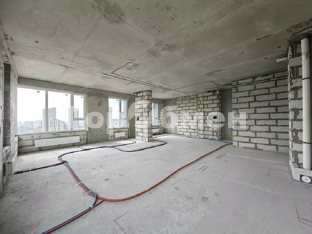 Продается 3-комнатная квартира - Фото 2