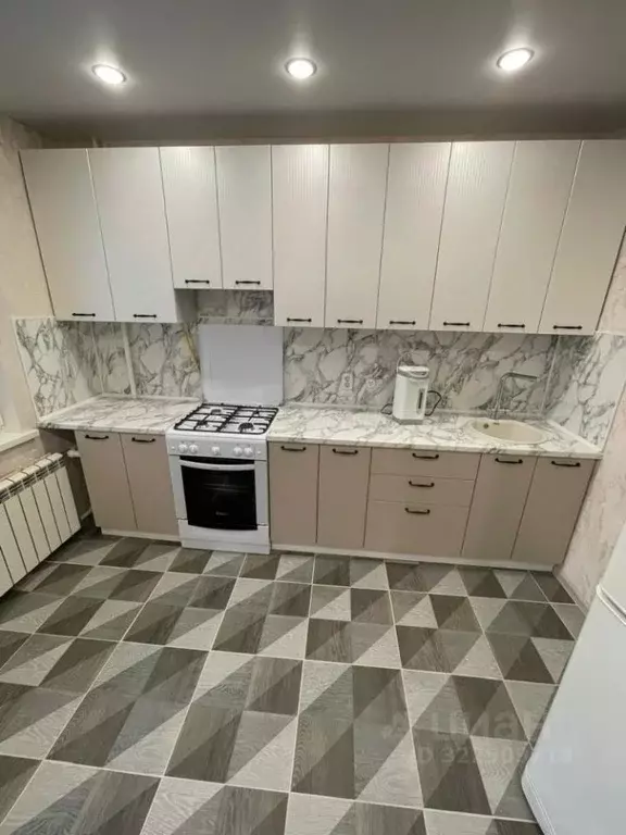 1-к кв. Татарстан, Казань Привокзальная ул., 52 (38.3 м) - Фото 1