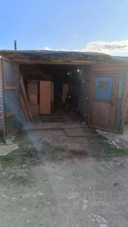 Гараж в Волгоградская область, Волжский ул. Александрова, 52 (18 м) - Фото 1