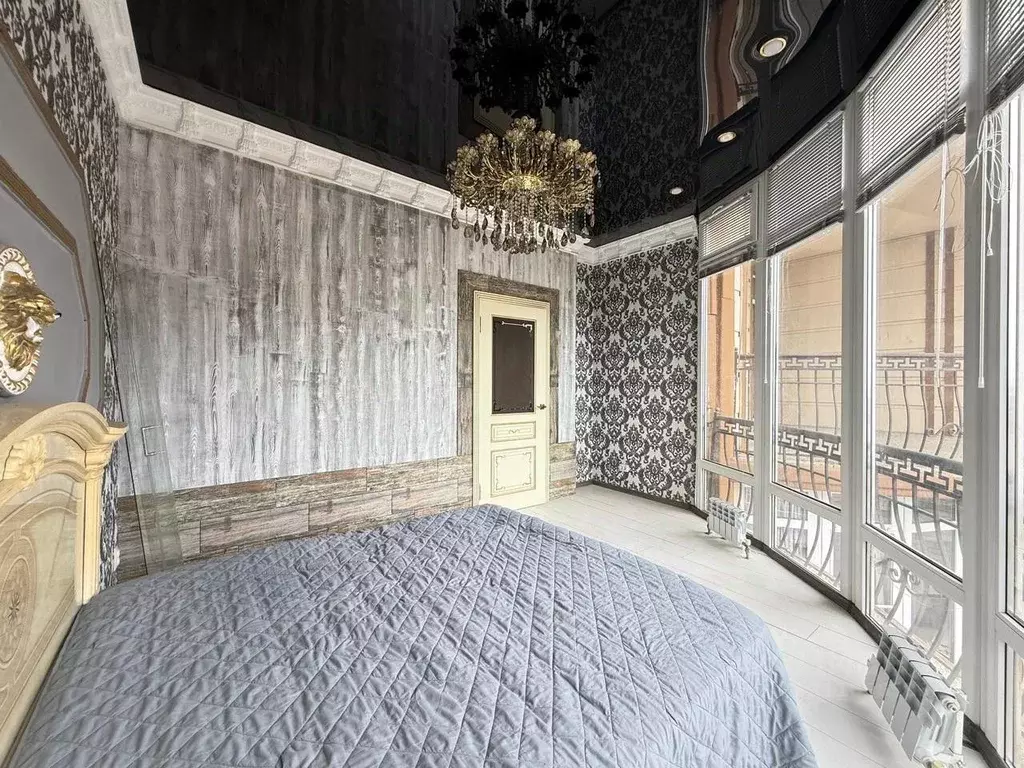 4-к кв. Кабардино-Балкария, Нальчик ул. Шарданова (165.0 м) - Фото 2