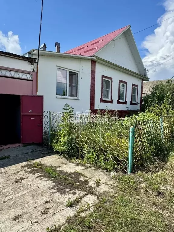 Дом в Саратовская область, Вольск ул. Тимирязева (88 м) - Фото 1