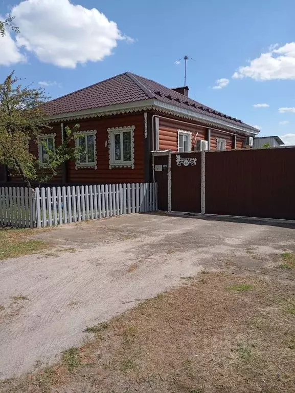 Дом в Воронежская область, Новохоперск Советская ул., 48 (90 м) - Фото 0