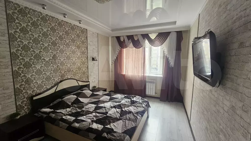 1-к. квартира, 36 м, 4/18 эт. - Фото 0