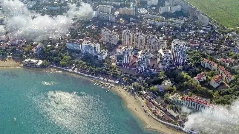 2-к кв. Краснодарский край, Геленджик Крымская ул., 3к1 (80.0 м) - Фото 0