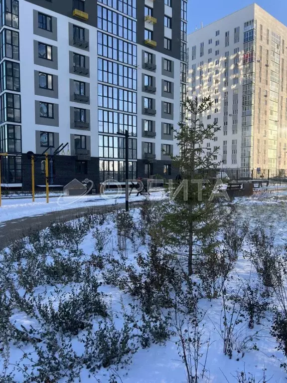 2-к кв. Тюменская область, Тюмень Интернациональная ул., 197Б (56.7 м) - Фото 1