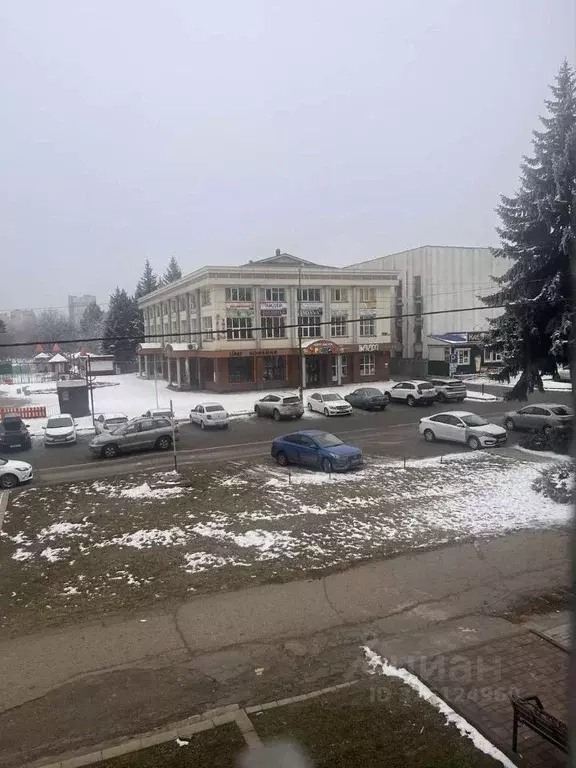 2-к кв. Кабардино-Балкария, Нальчик ул. Тарчокова, 16Б (45.2 м) - Фото 1