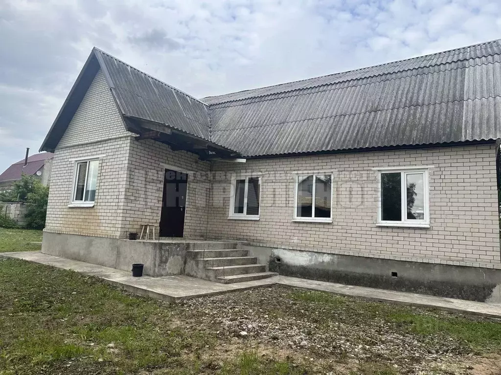 Дом в Смоленская область, Смоленск ул. 1-я Северная (140 м) - Фото 0