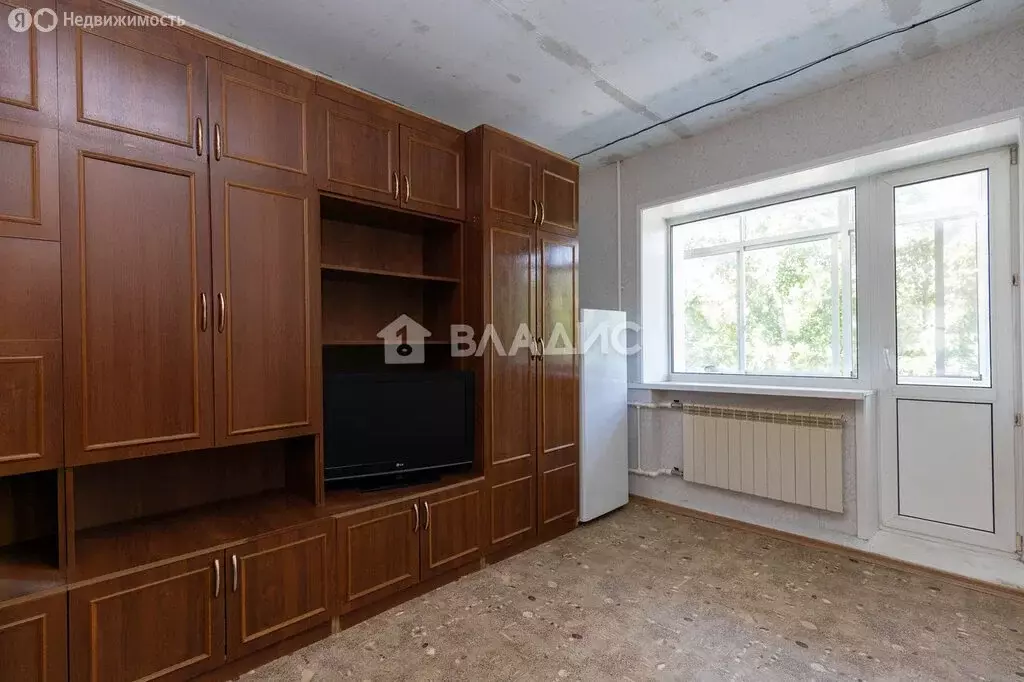 3-комнатная квартира: село Белогорье, Заводская улица, 3 (60.1 м) - Фото 0