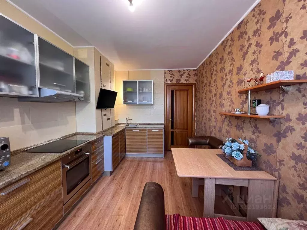 3-к кв. Челябинская область, Челябинск Двинская ул., 21 (80.0 м) - Фото 2
