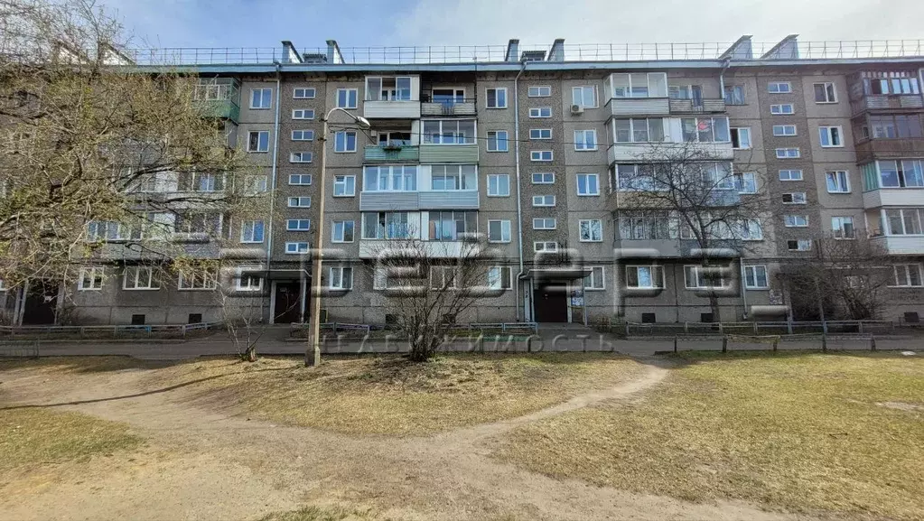 2-к кв. Красноярский край, Красноярск Ульяновский просп., 36 (44.7 м) - Фото 0